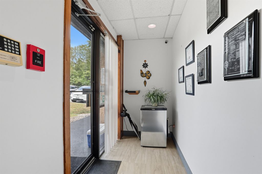 Photo of 11 Industrial Way #3, Salem, NH 03079 (MLS # 5061739)