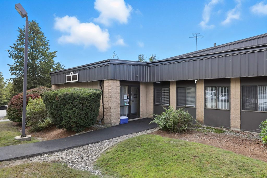 Photo of 11 Industrial Way #3, Salem, NH 03079 (MLS # 5061739)