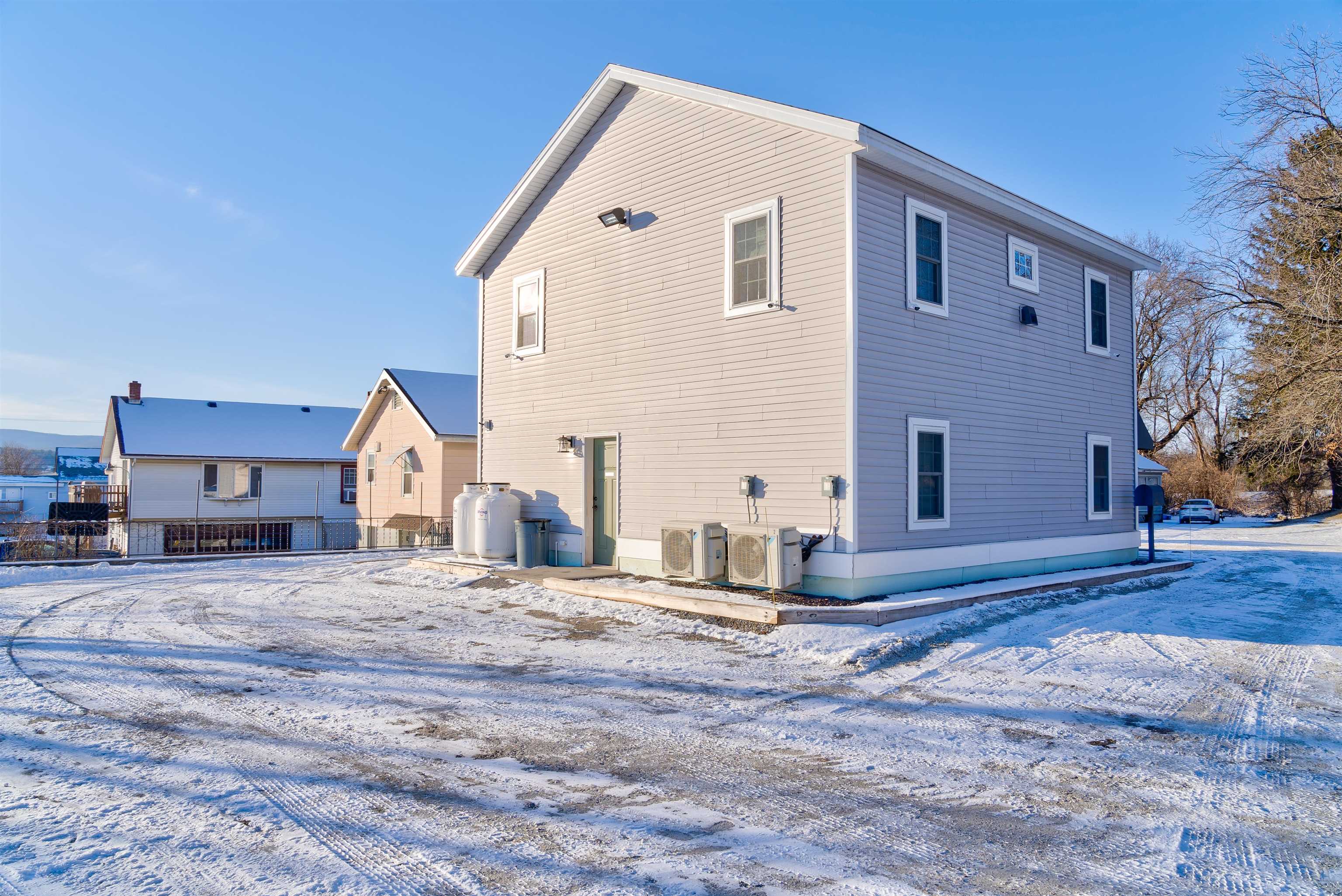18 Chaplin Avenue