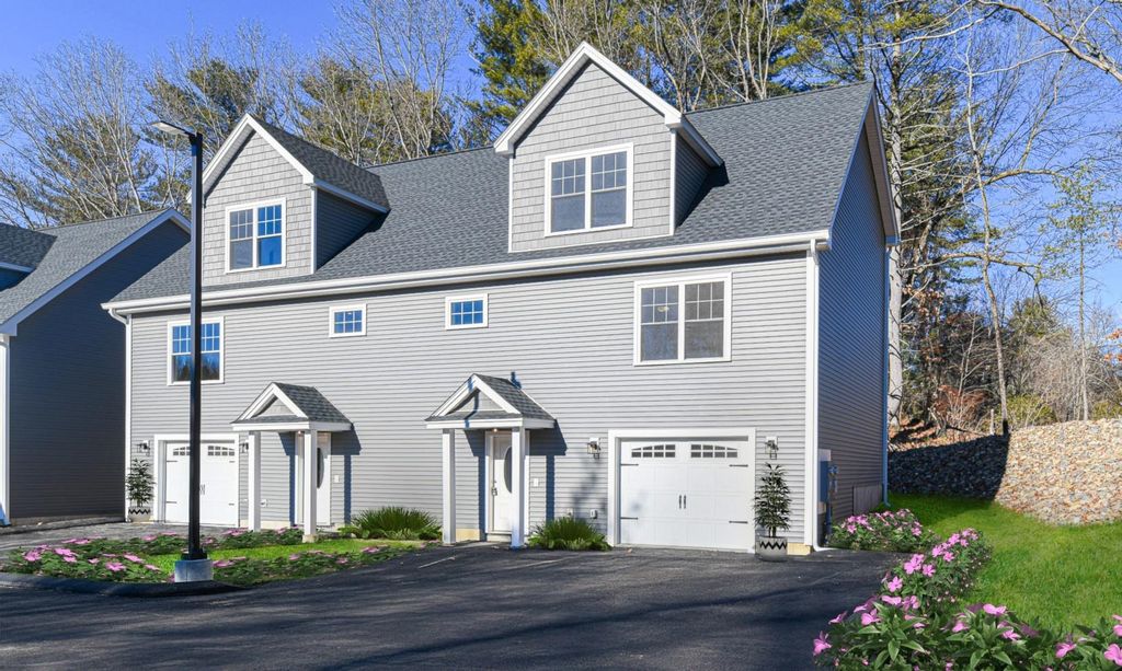 Photo of 1 Delphi Way, Londonderry, NH 03053 (MLS # 5061424)