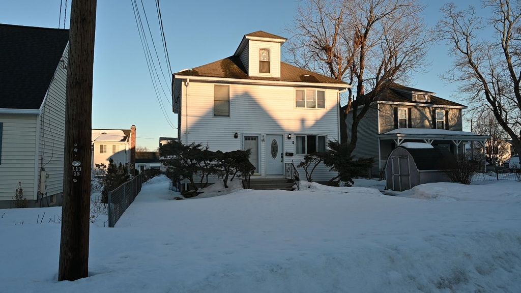 Photo of 227 Laval Street, Manchester, NH 03102 (MLS # 5078626)