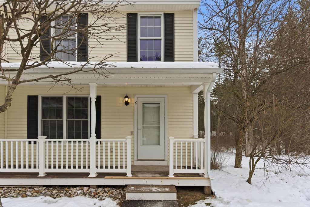 Photo of 6 Mulberry Lane, Amherst, NH 03031 (MLS # 5072086)