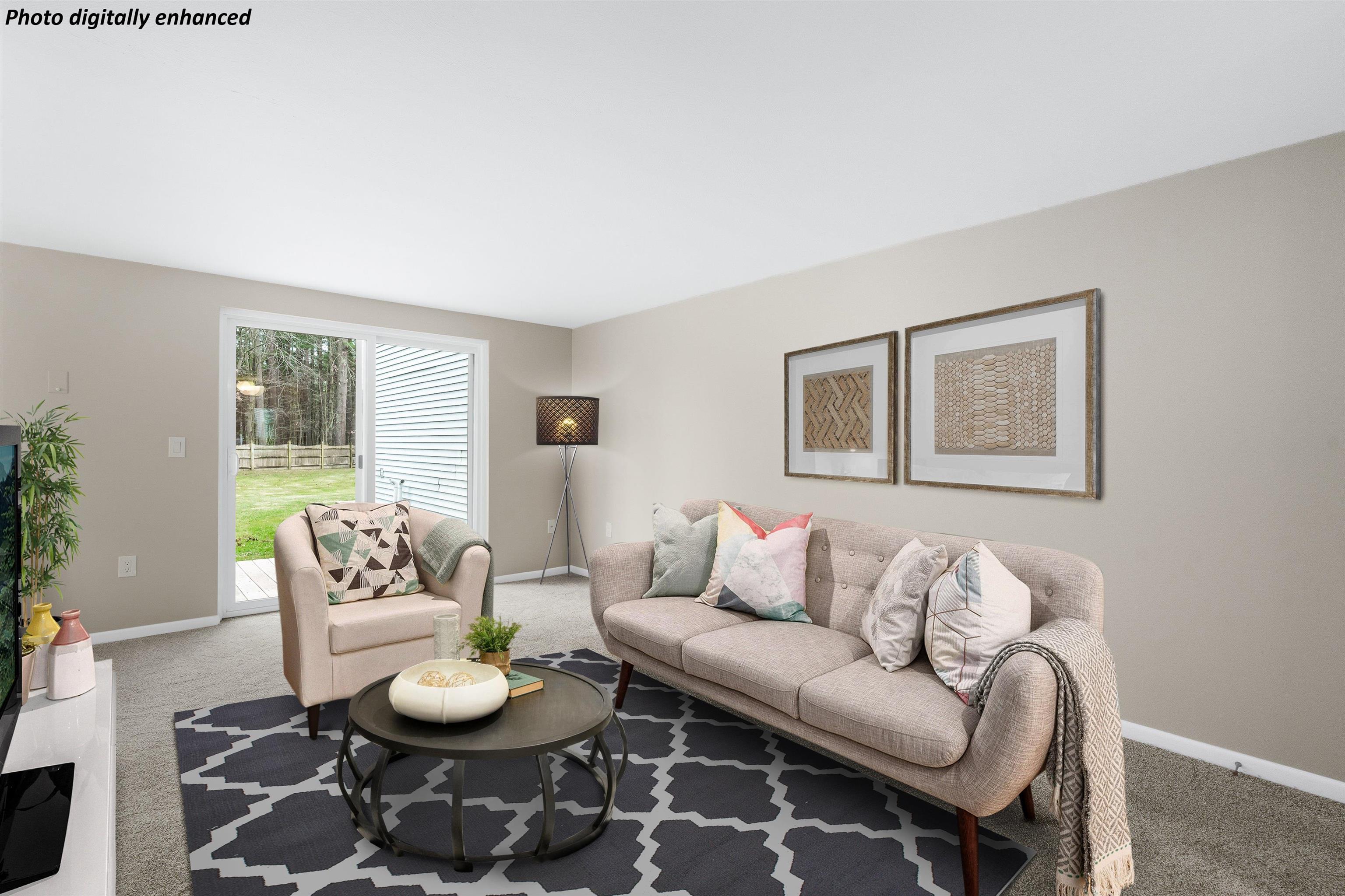 8 Highland Green Road