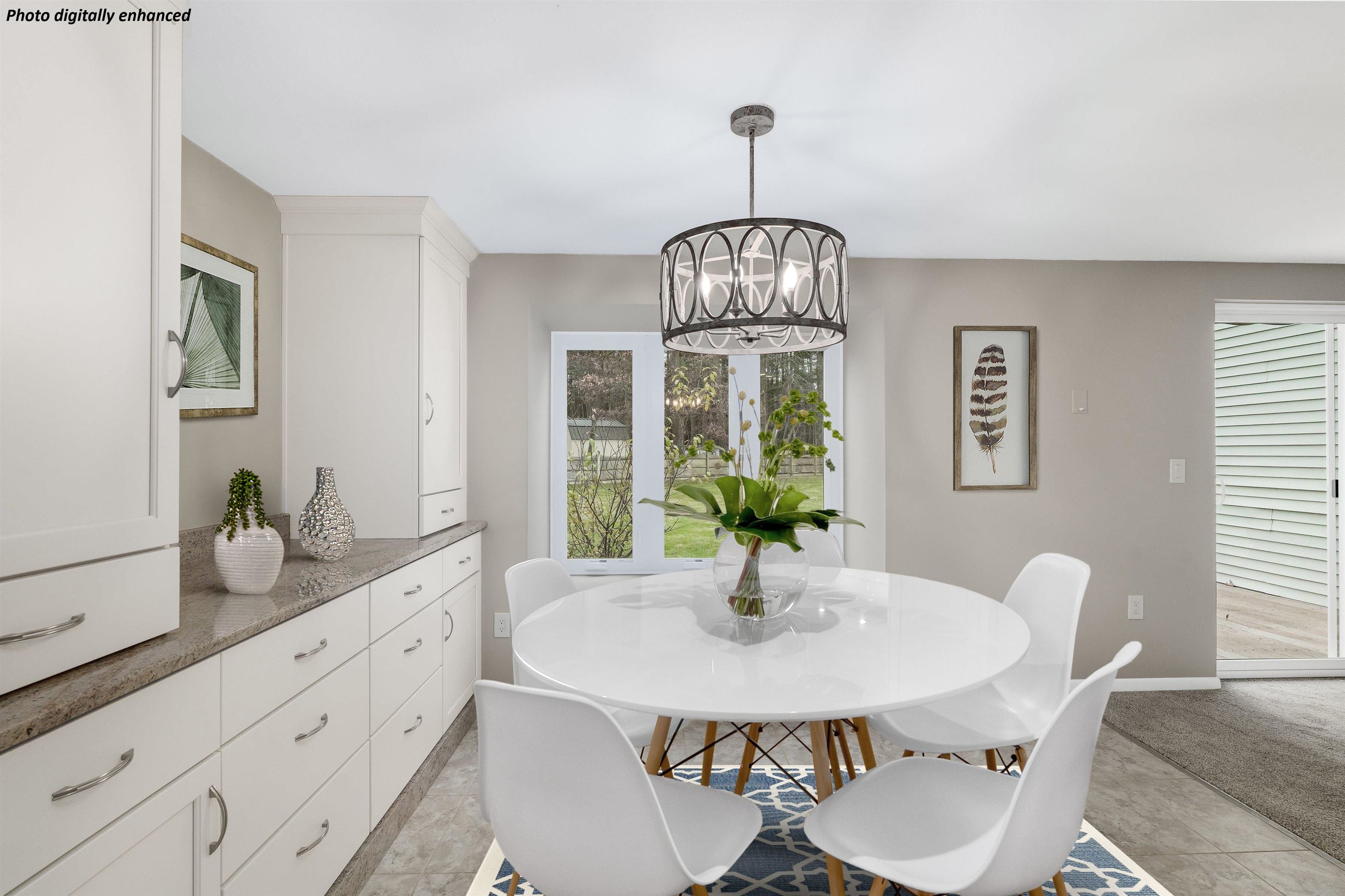 8 Highland Green Road