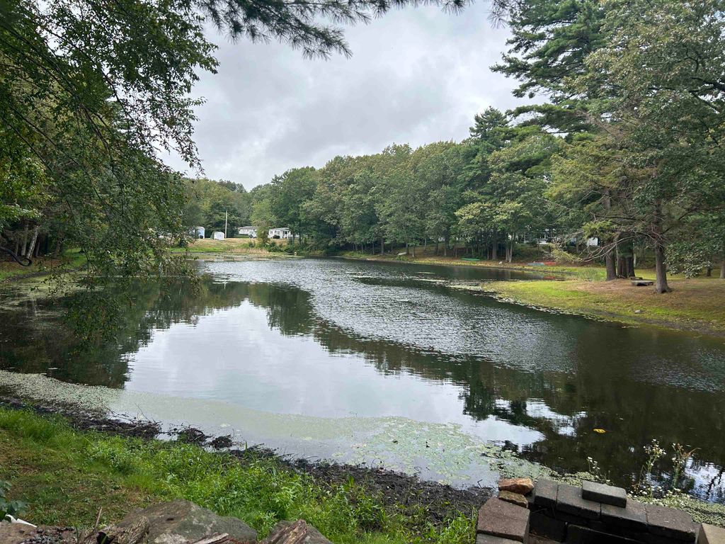 Photo of 24 Amy Lane #L51, Hampstead, NH 03841 (MLS # 5086499)