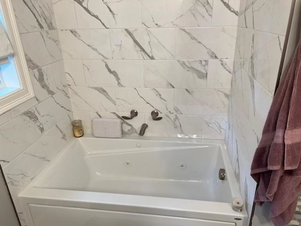 Photo of 29 London Road, Salem, NH 03079 (MLS # 5076657)