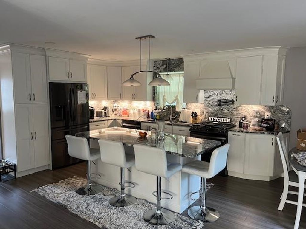 Photo of 29 London Road, Salem, NH 03079 (MLS # 5076657)