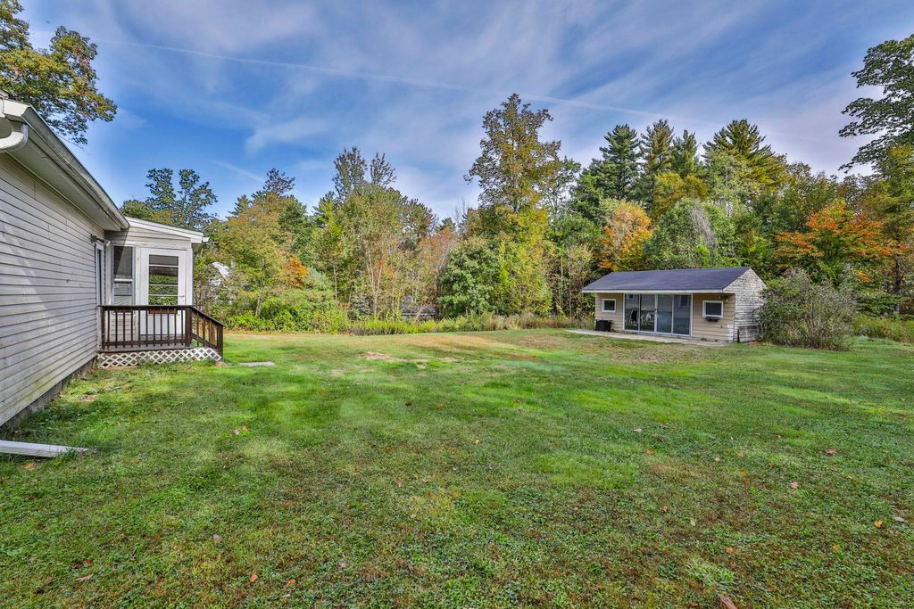 Photo of 550 Page Road, Bow, NH 03304 (MLS # 5064884)
