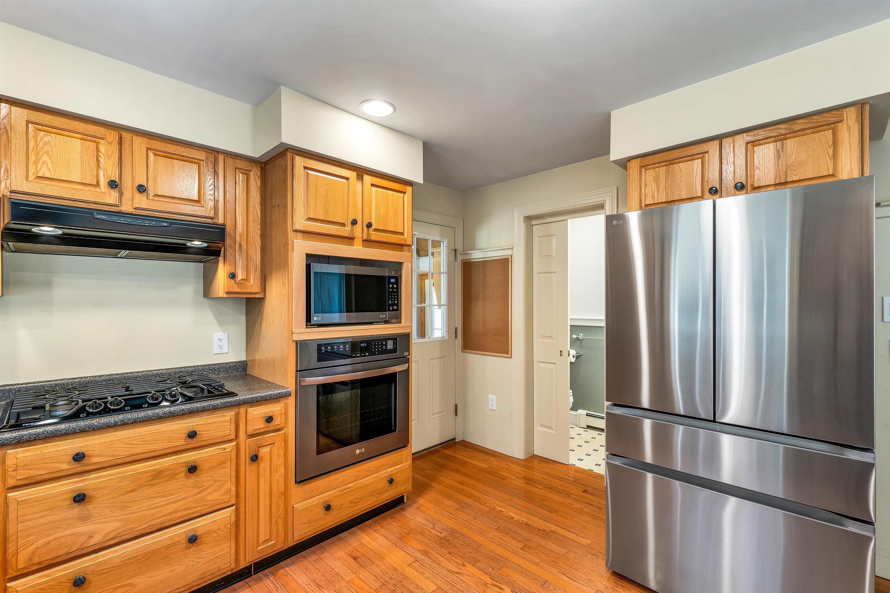 Gilford, New Hampshire 03249, United States, 3 Bedrooms Bedrooms, ,3 BathroomsBathrooms,Residential,Pending,207649