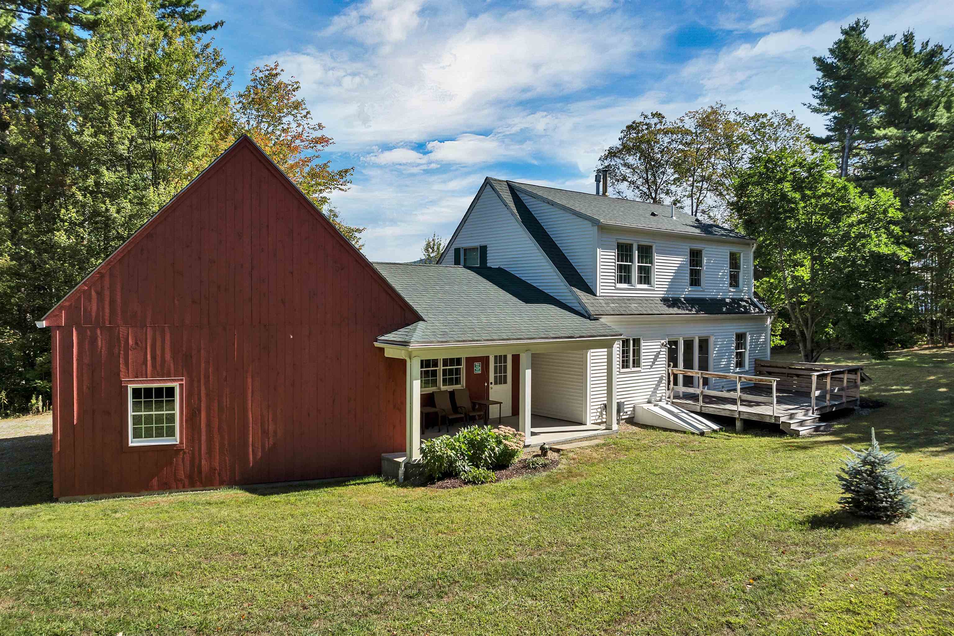 Gilford, New Hampshire 03249, United States, 3 Bedrooms Bedrooms, ,3 BathroomsBathrooms,Residential,Pending,207649