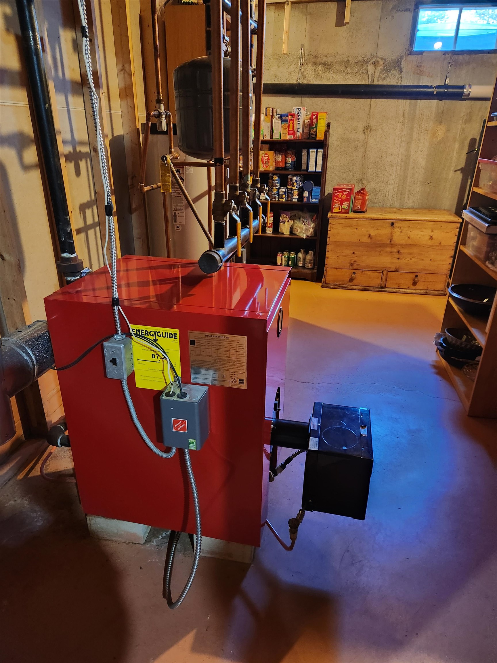 Gilford, New Hampshire 03249, United States, 3 Bedrooms Bedrooms, ,3 BathroomsBathrooms,Residential,Pending,207649