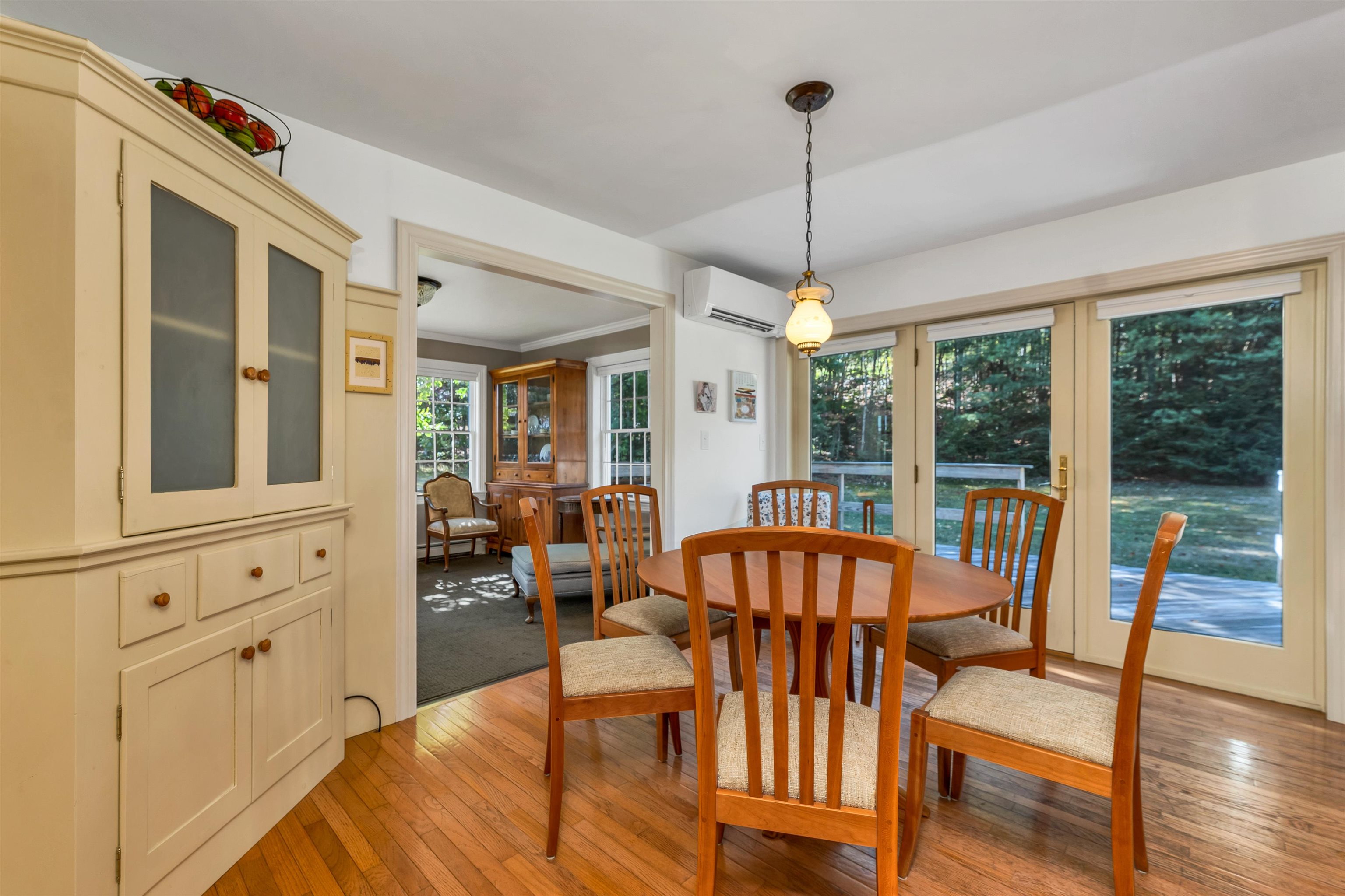 Gilford, New Hampshire 03249, United States, 3 Bedrooms Bedrooms, ,3 BathroomsBathrooms,Residential,Pending,207649