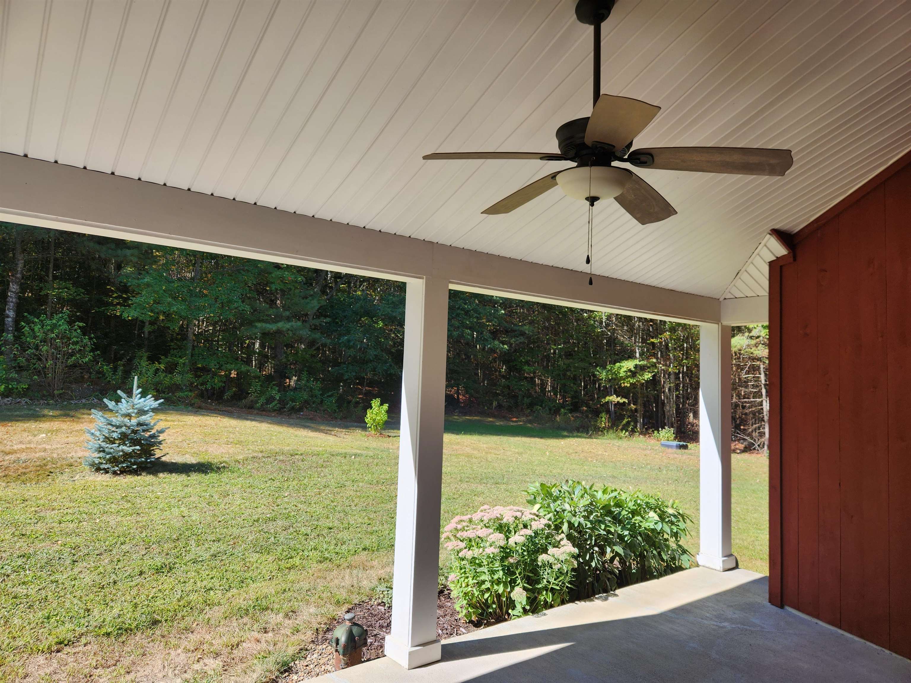 Gilford, New Hampshire 03249, United States, 3 Bedrooms Bedrooms, ,3 BathroomsBathrooms,Residential,Pending,207649