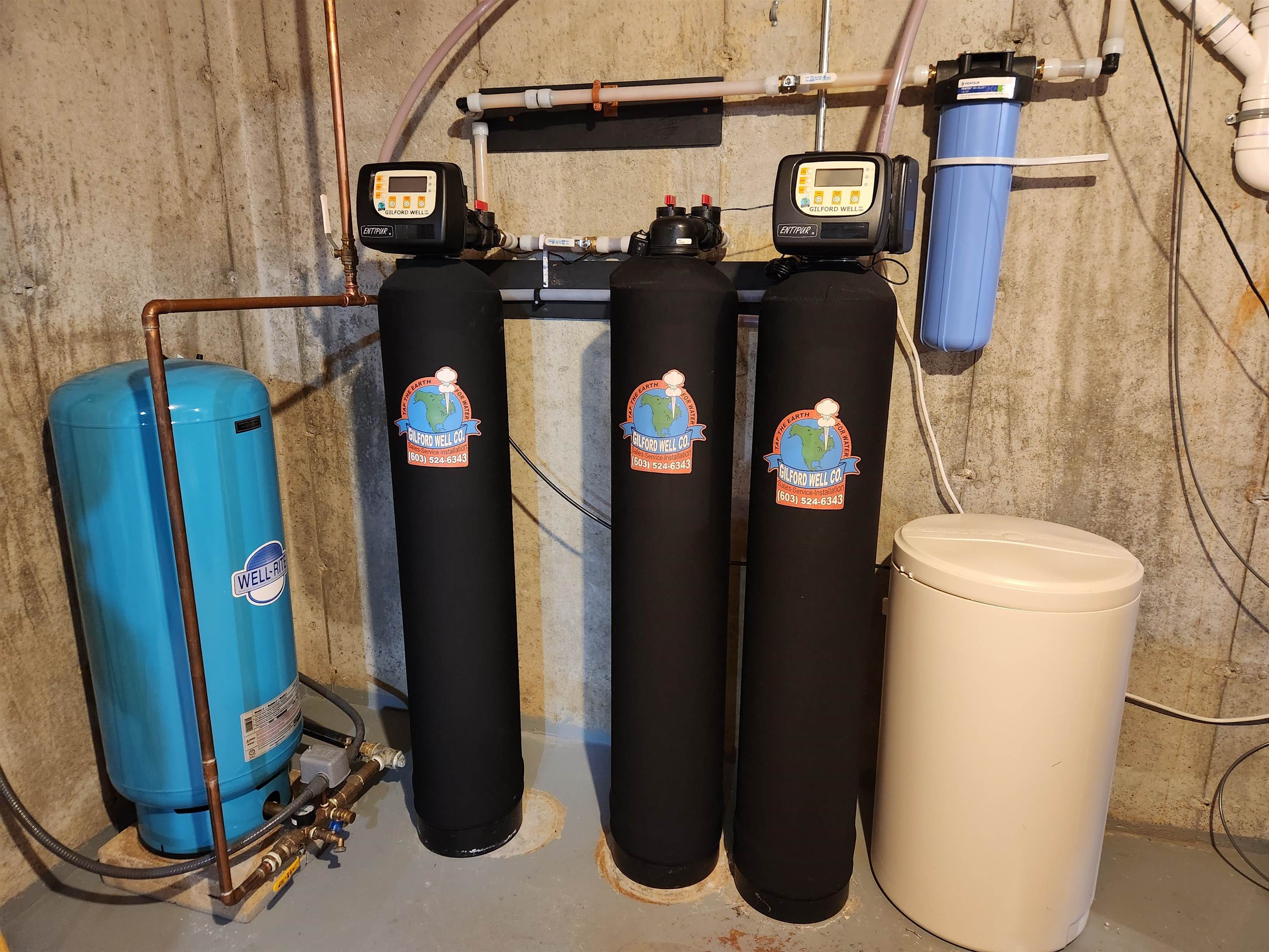 Gilford, New Hampshire 03249, United States, 3 Bedrooms Bedrooms, ,3 BathroomsBathrooms,Residential,Pending,207649