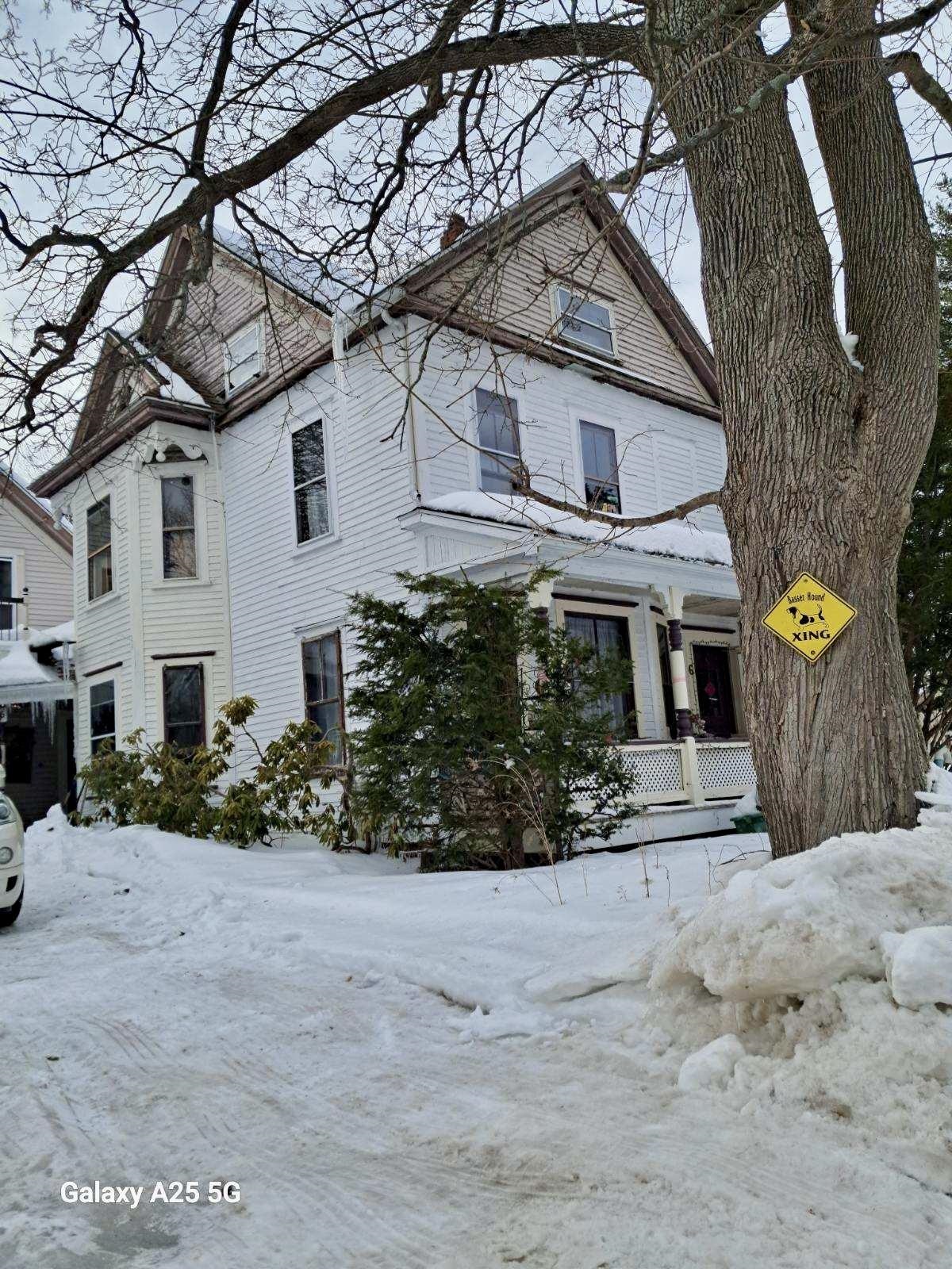 6 HIGHLAND Street