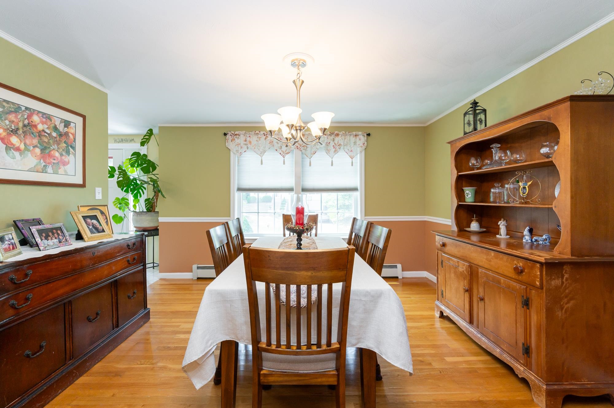 Merrimack, New Hampshire 03054, United States, 3 Bedrooms Bedrooms, ,3 BathroomsBathrooms,Residential,Active,196047