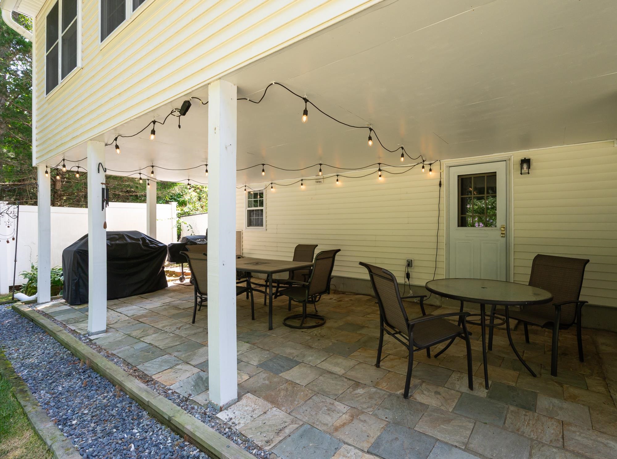 Merrimack, New Hampshire 03054, United States, 3 Bedrooms Bedrooms, ,3 BathroomsBathrooms,Residential,Active,196047