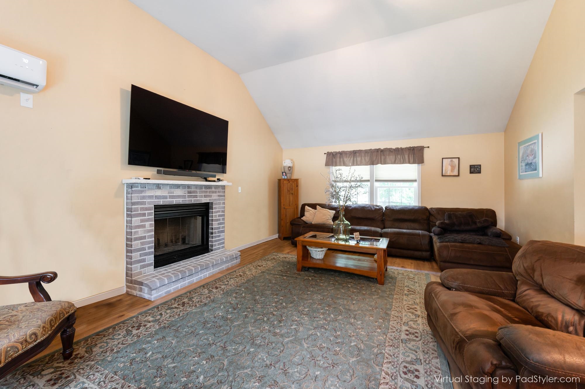 Merrimack, New Hampshire 03054, United States, 3 Bedrooms Bedrooms, ,3 BathroomsBathrooms,Residential,Active,196047