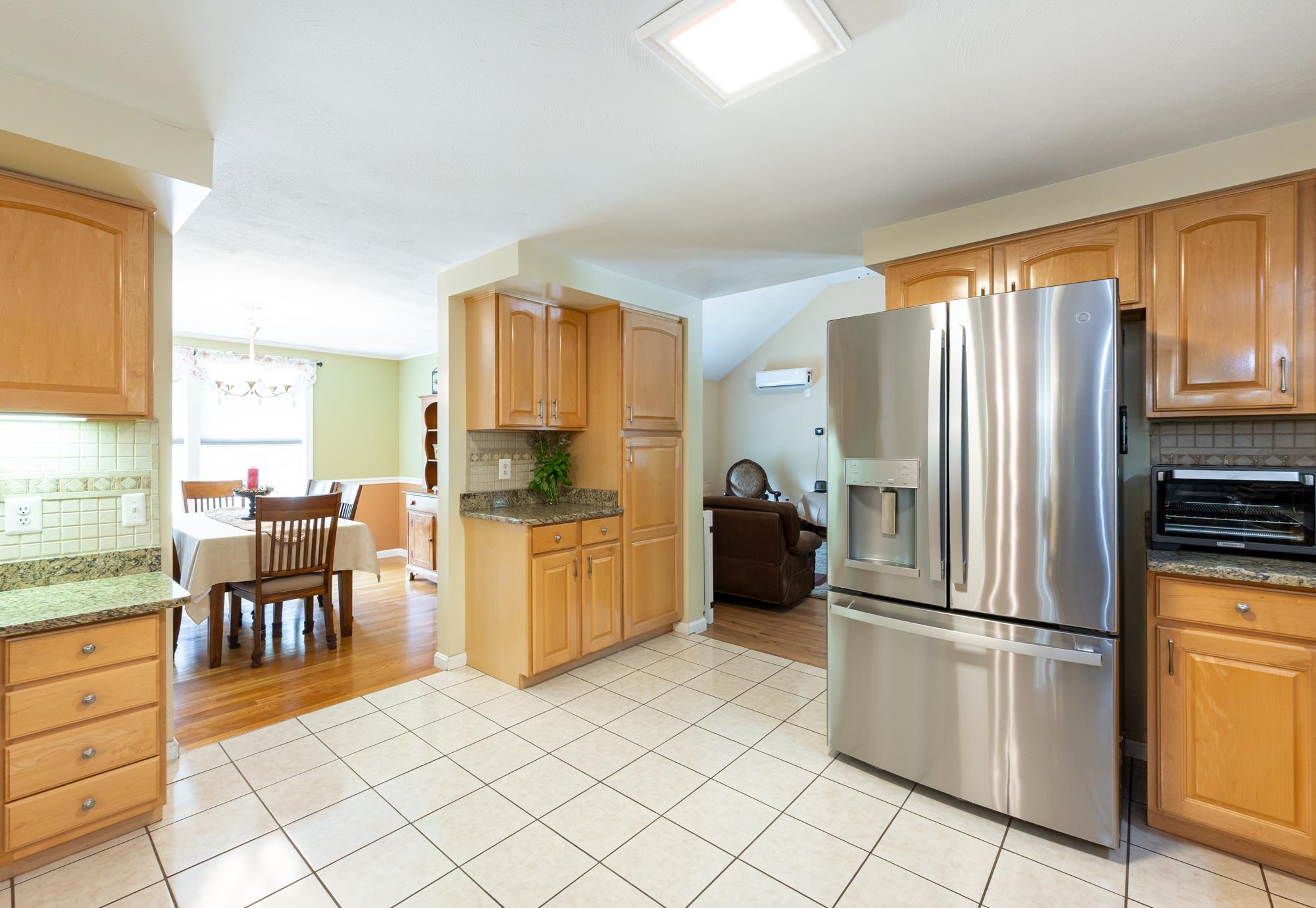 Merrimack, New Hampshire 03054, United States, 3 Bedrooms Bedrooms, ,3 BathroomsBathrooms,Residential,Active,196047