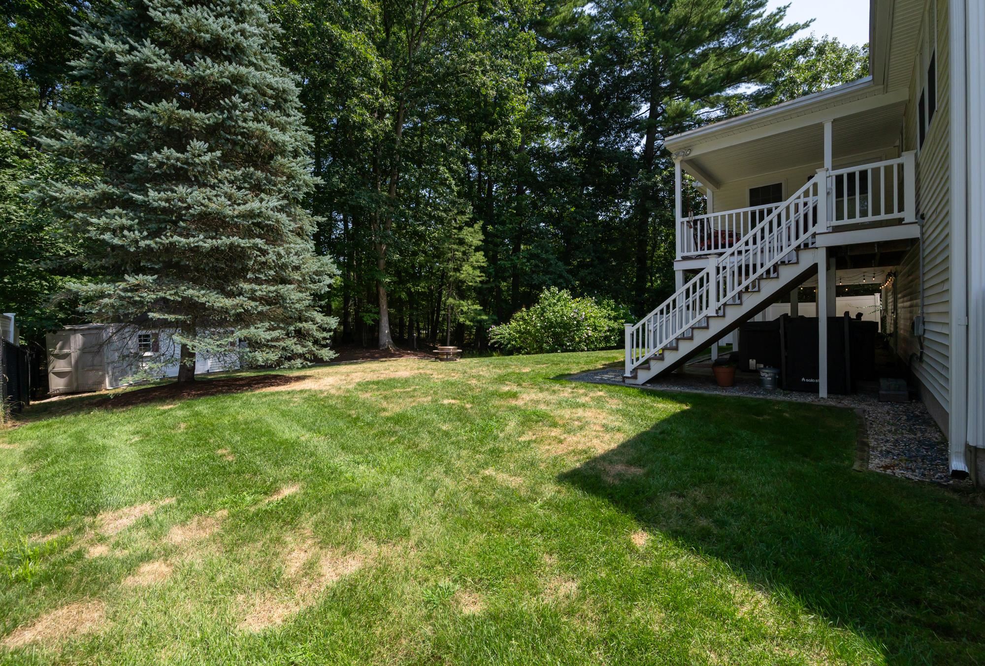 Merrimack, New Hampshire 03054, United States, 3 Bedrooms Bedrooms, ,3 BathroomsBathrooms,Residential,Active,196047