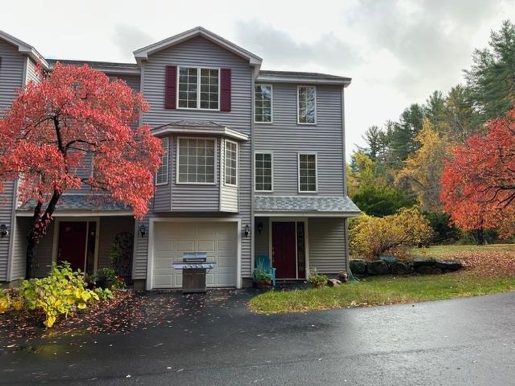 Photo of 1 Ian's Way, Wolfeboro, NH 03894 (MLS # 5078178)