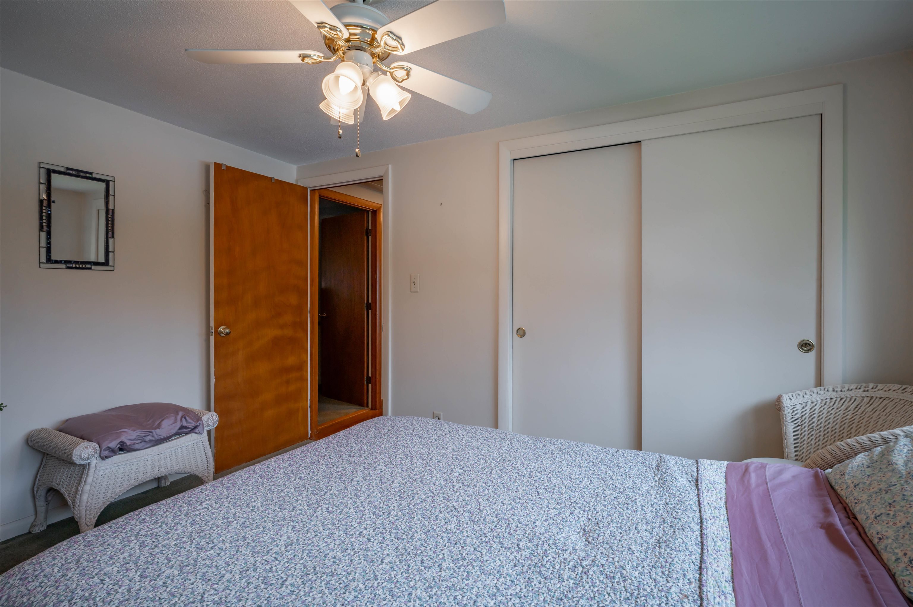 Hudson, New Hampshire 03051, United States, 2 Bedrooms Bedrooms, ,1 BathroomBathrooms,Residential,Pending,126198