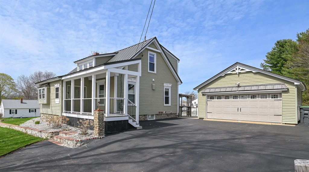 Photo of 16 Hale Avenue, Hooksett, NH 03106 (MLS # 5084954)