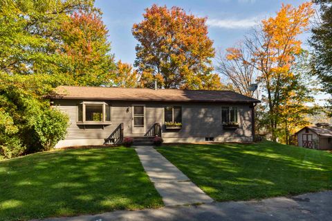 1 Downes Avenue Lebanon NH 03766