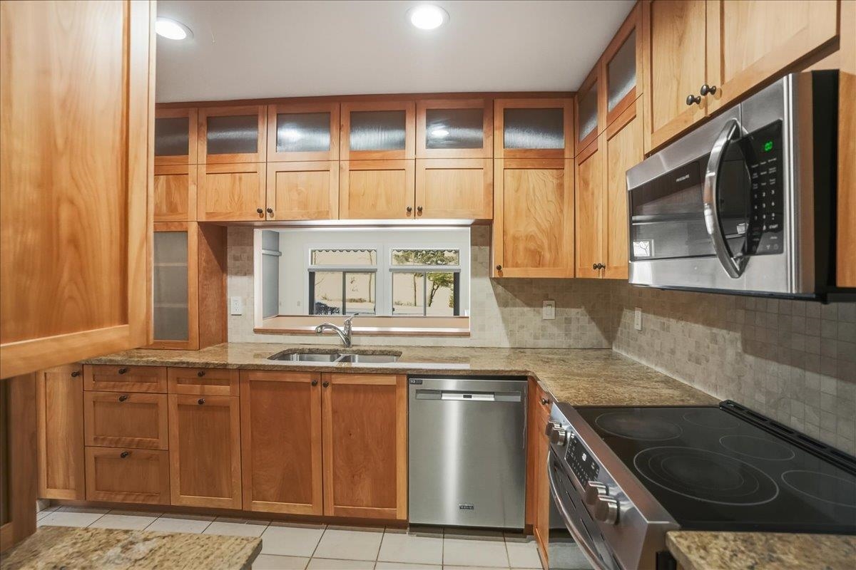 102 South Beach Road