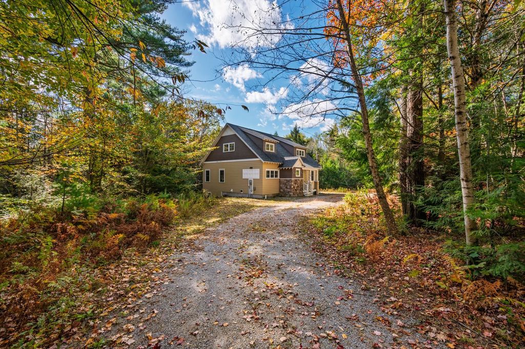 Photo of 108 Circle View Drive, Newbury, NH 03255 (MLS # 5066820)