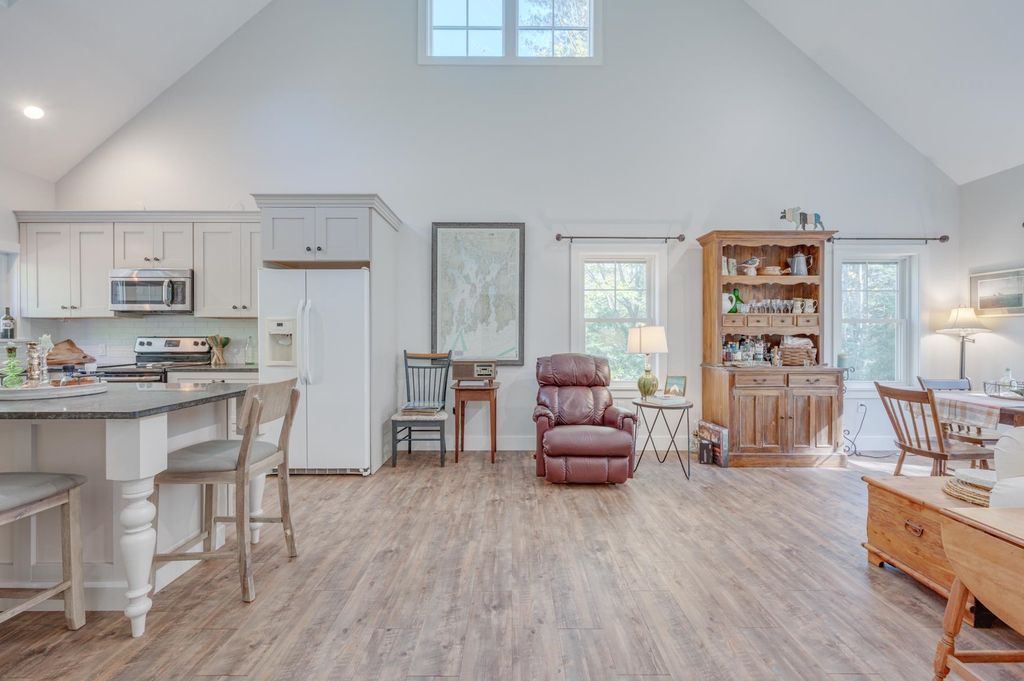 Photo of 108 Circle View Drive, Newbury, NH 03255 (MLS # 5066820)