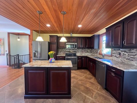 91 Sunny Acres Road Brattleboro VT 05301