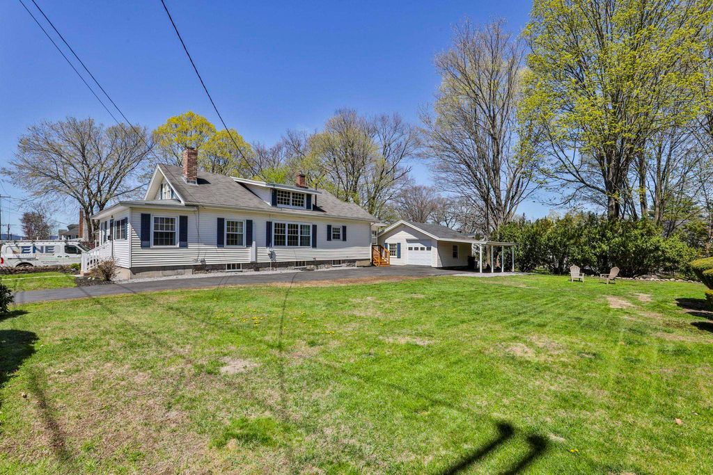 Photo of 316 Blodget Street, Manchester, NH 03104 (MLS # 5085989)