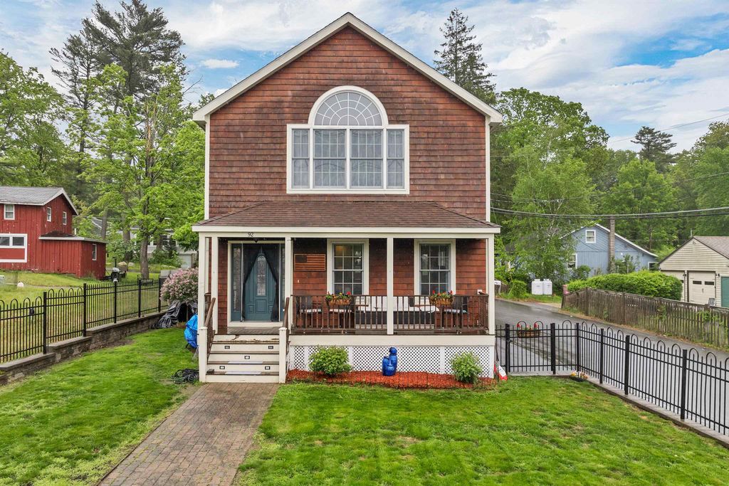 Photo of 92 Shadow Lake Road, Salem, NH 03079 (MLS # 5058436)