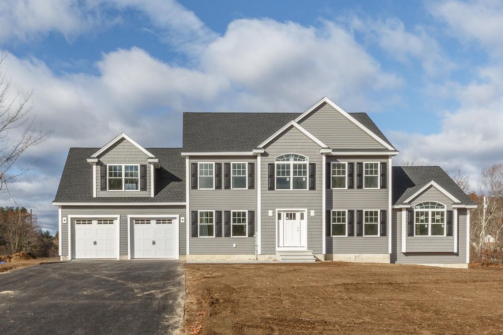 Photo of 4 Haystack Circle, Pelham, NH 03076 (MLS # 5070807)