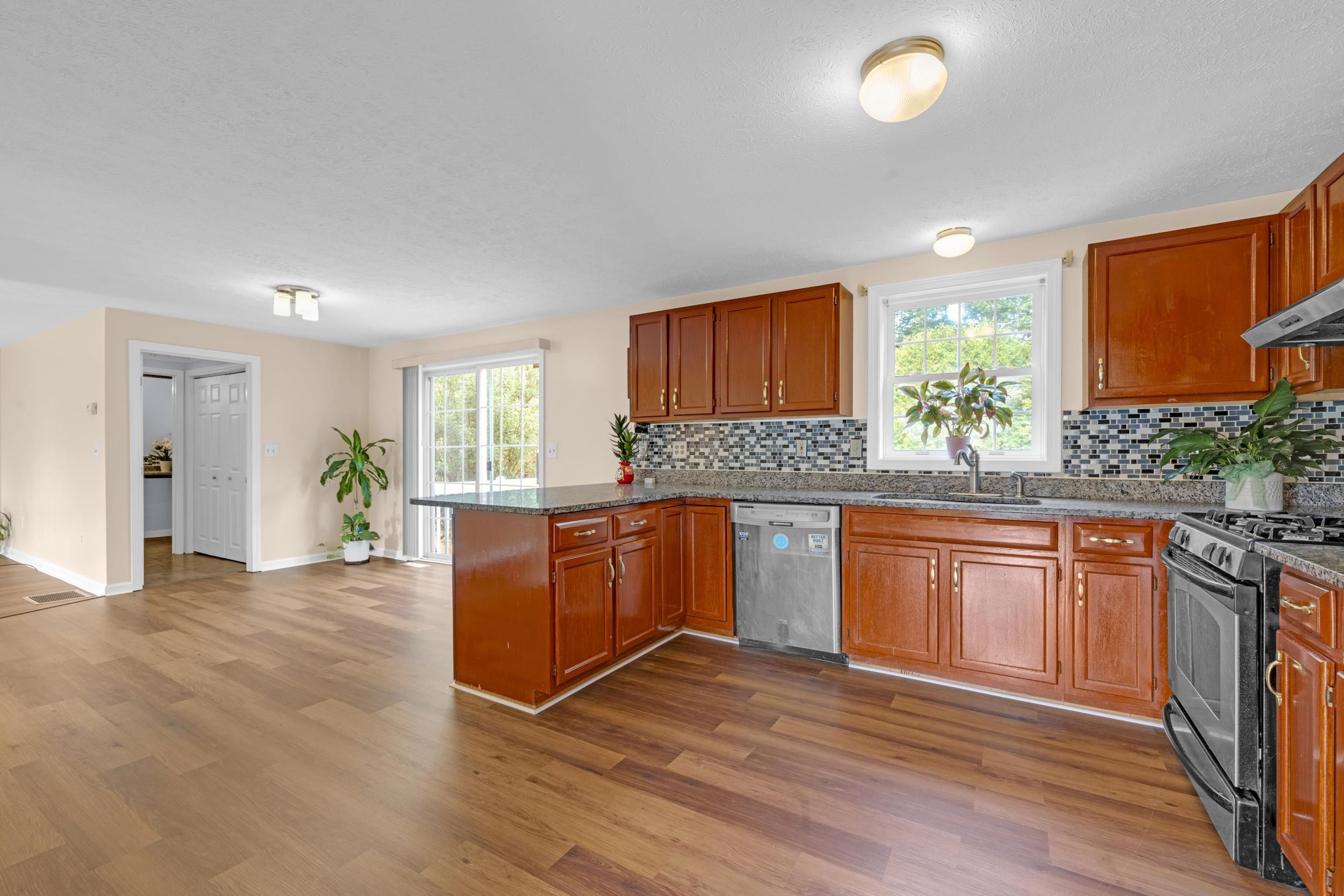 113 Stonington Drive