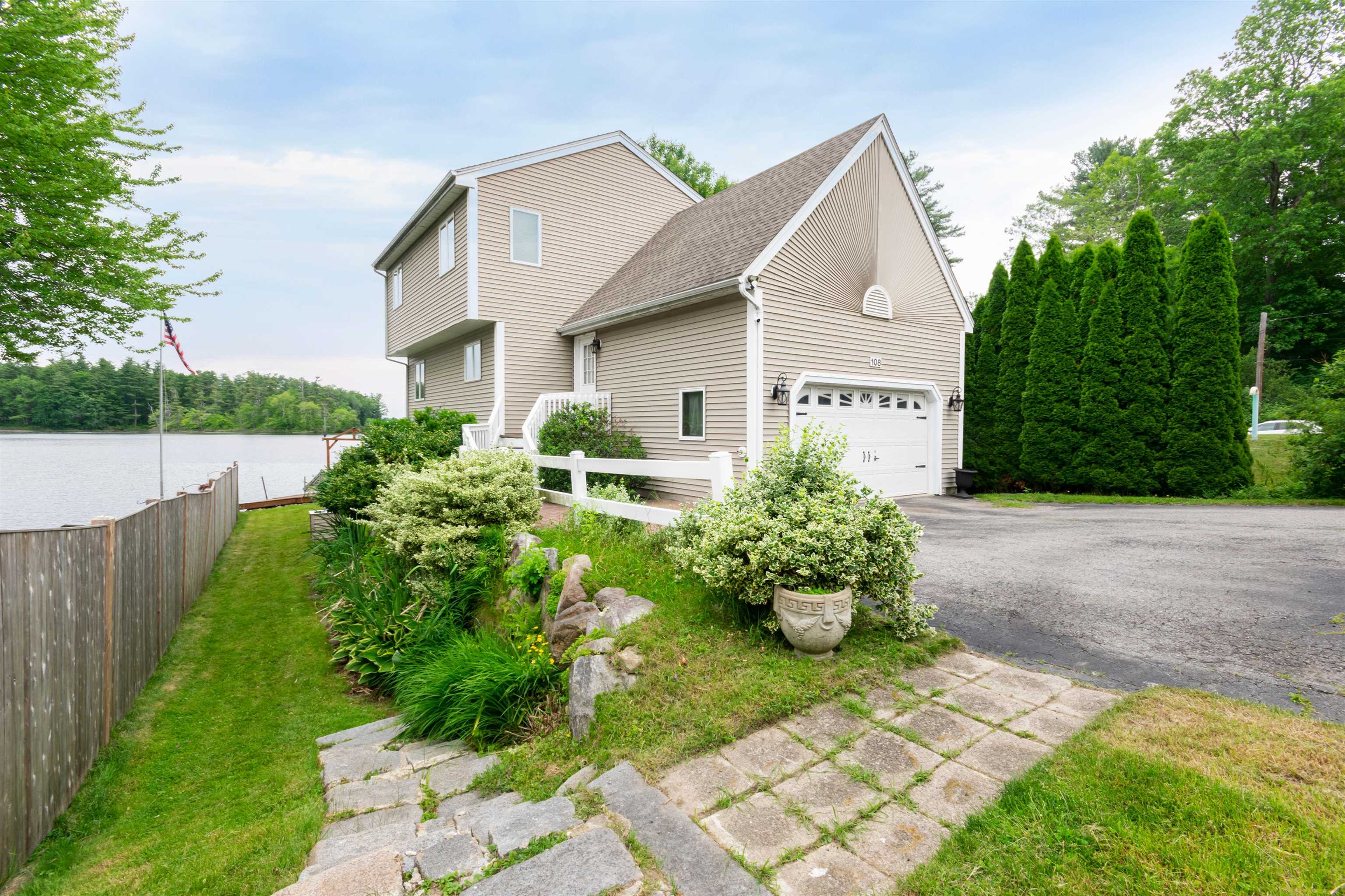 108 South Shore Road