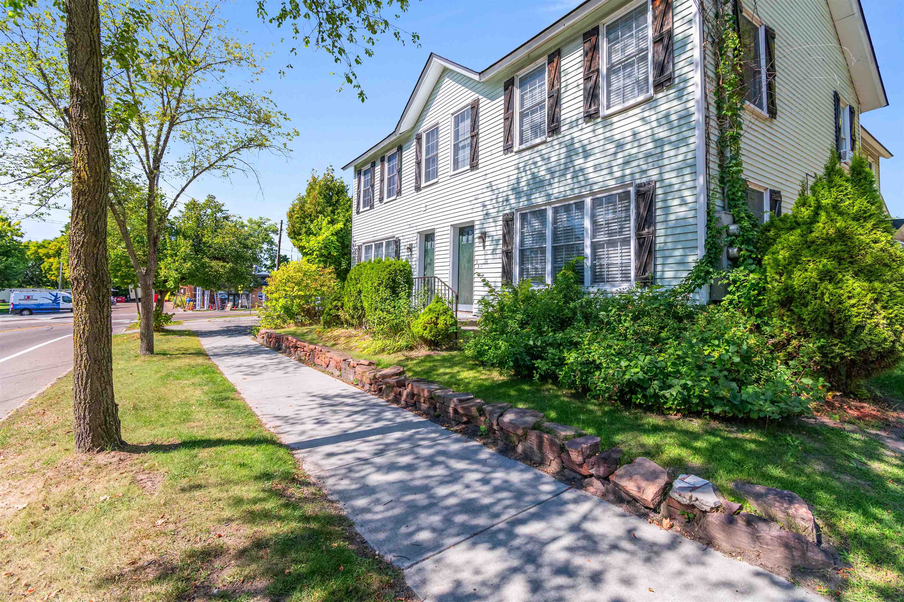 30-32 Sherman Street