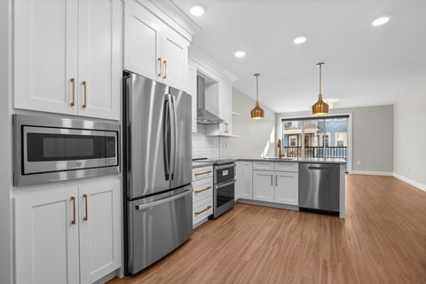 99 Foundry Place 103 Portsmouth NH 03801