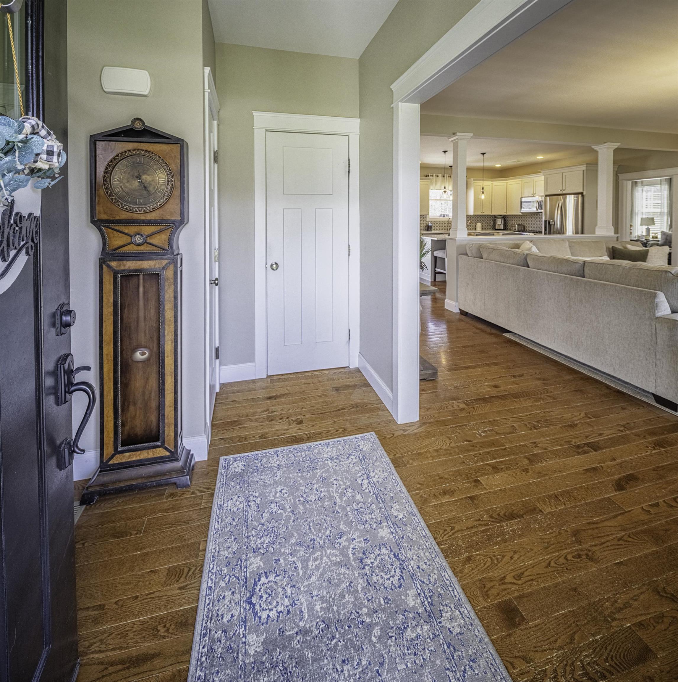 89 Emerald Lane