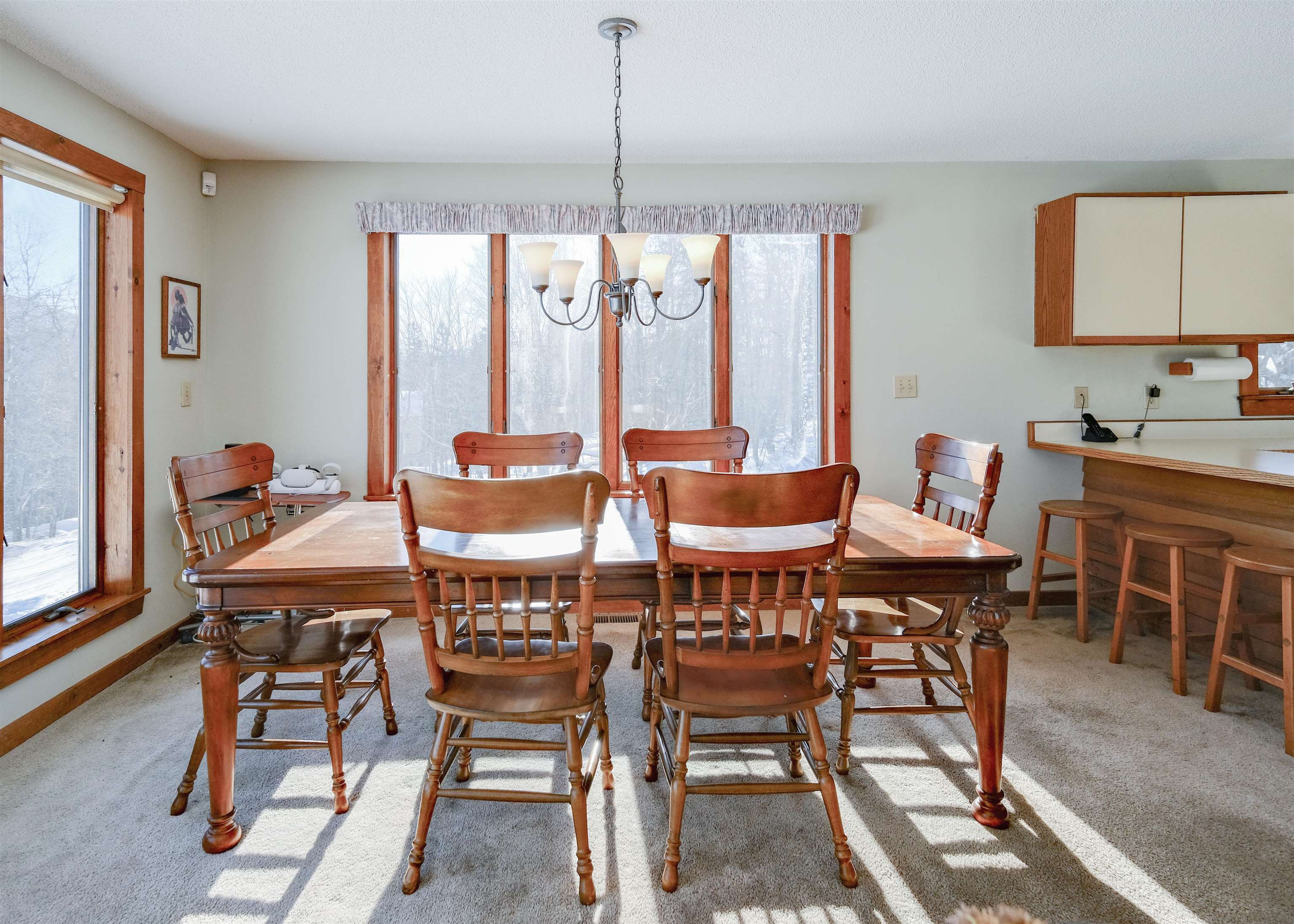 306 Hedgehog Hill Road N