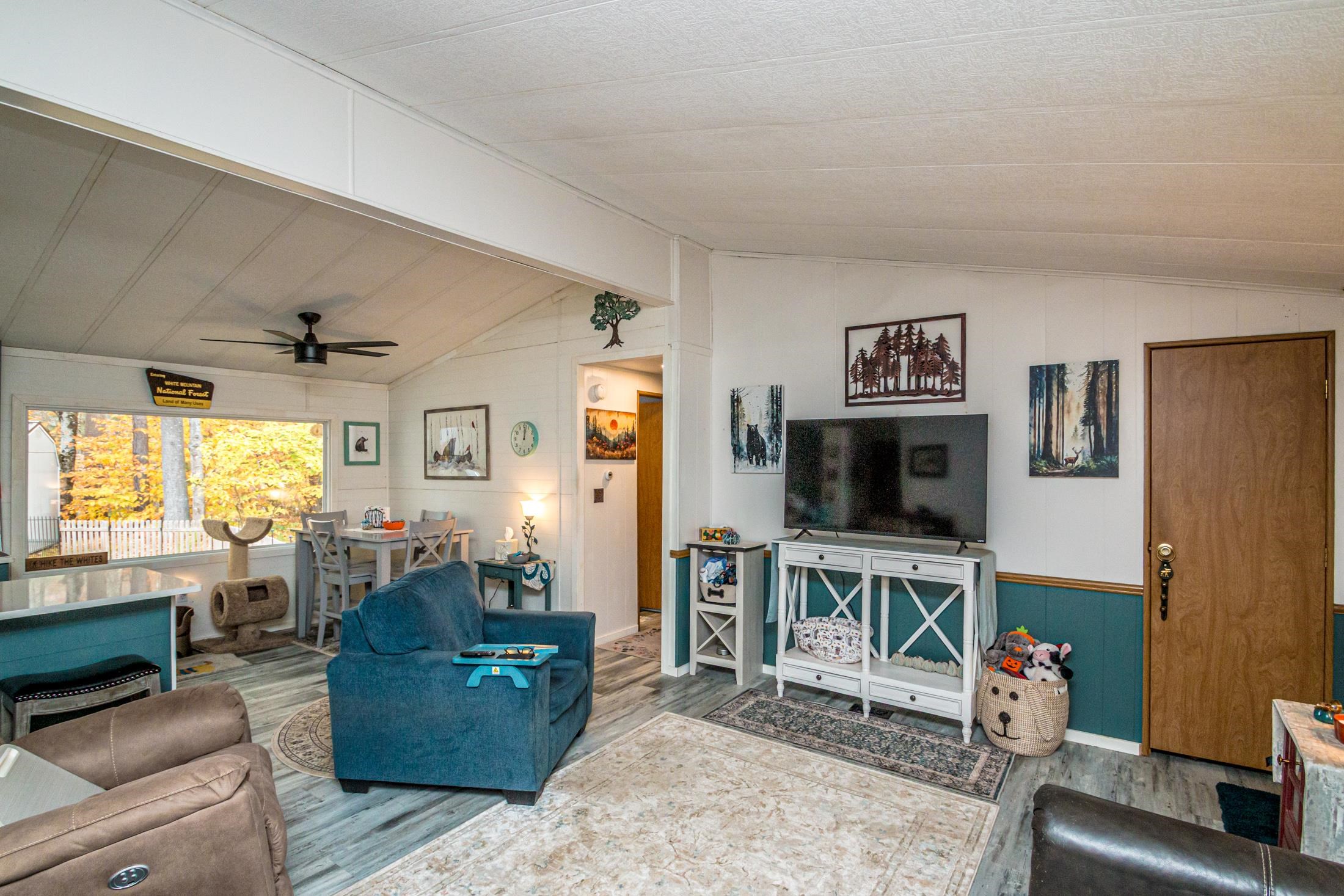 357 Lamplighters Park