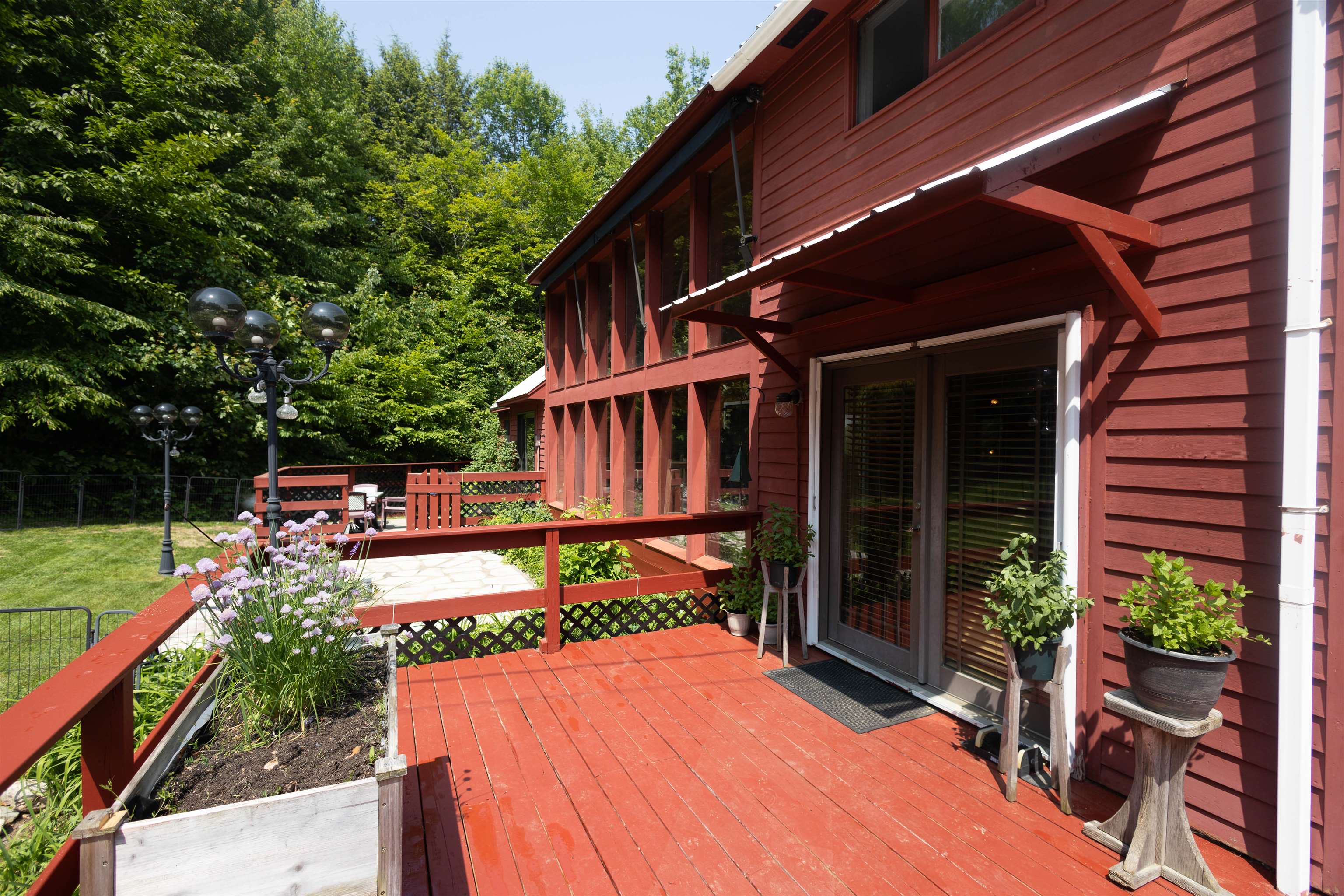 14 Mountain Ridge Road