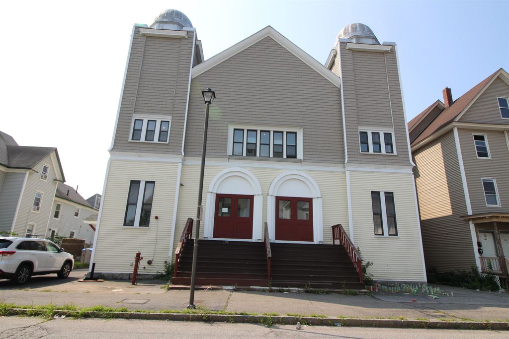 Photo of 293 Central Street #3, Manchester, NH 03103 (MLS # 5056196)