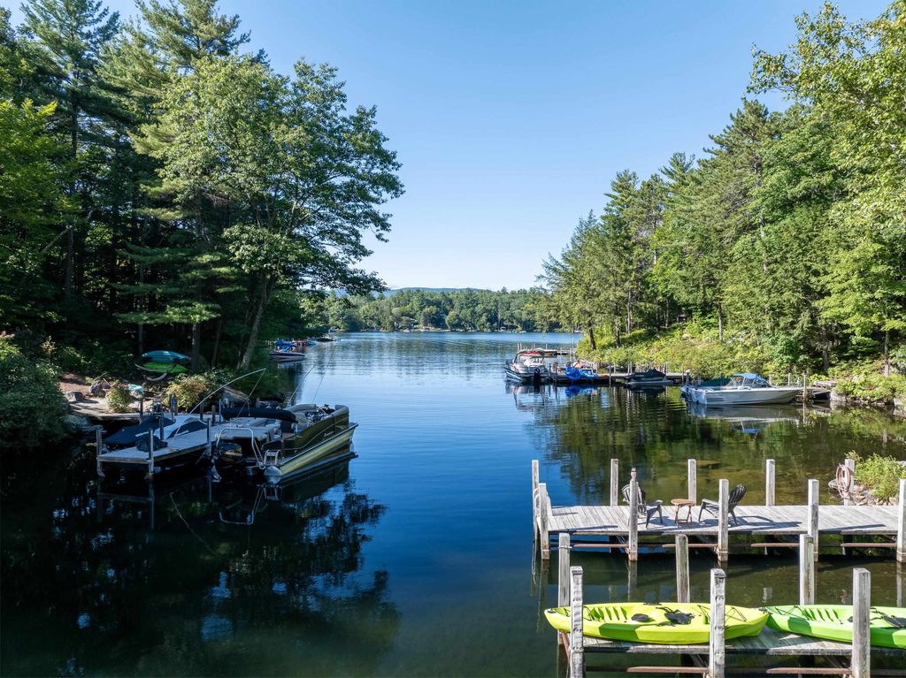 Photo of 196 Black Cat Island Road, Moultonborough, NH 03254 (MLS # 5084127)
