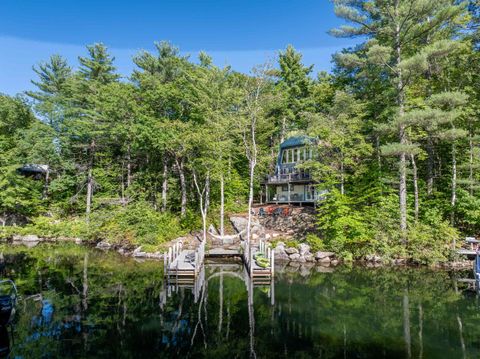 Photo of 196 Black Cat Island Road, Moultonborough, NH 03254 (MLS # 5084127)