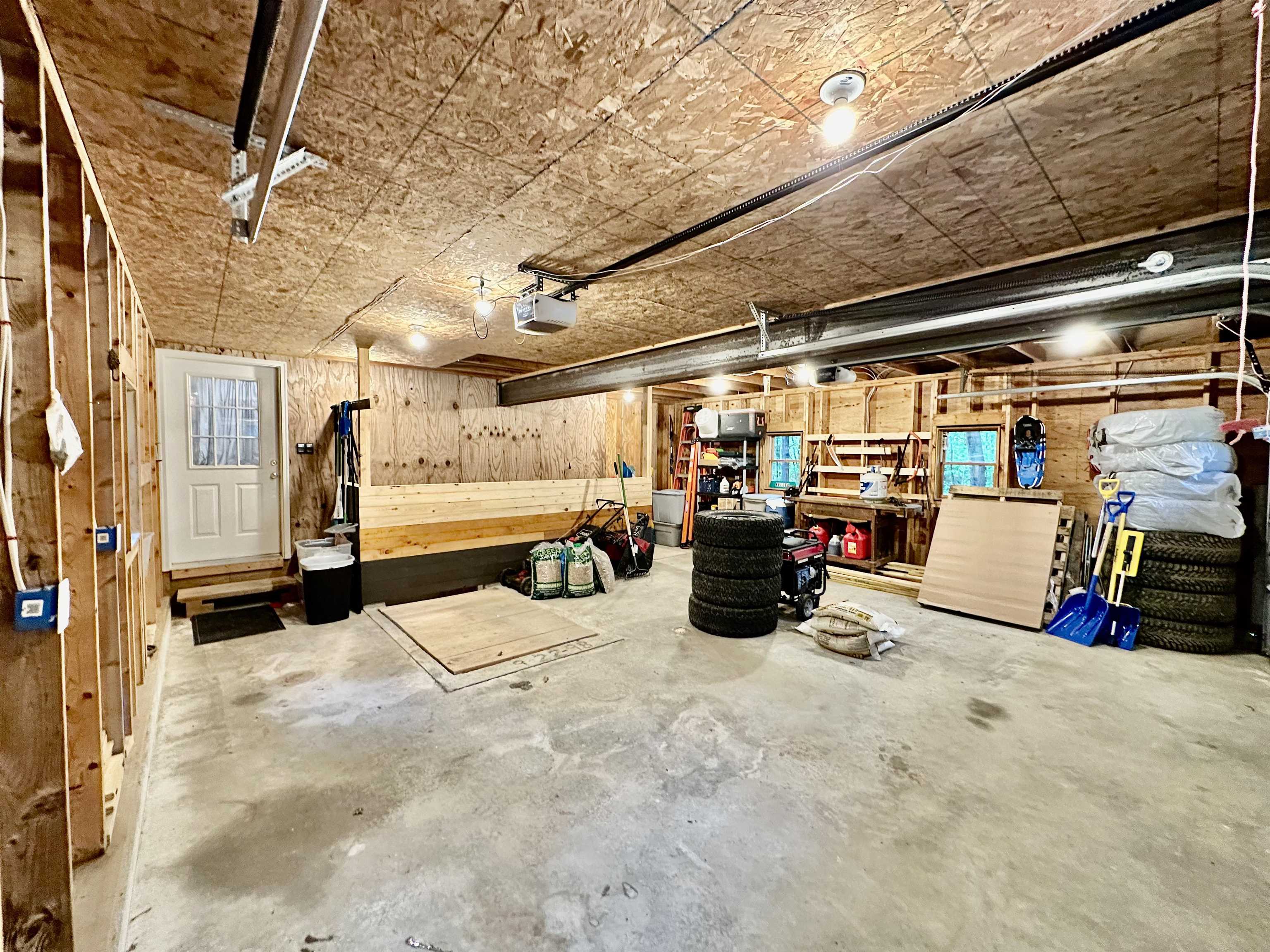 Eden, Vermont 05652, United States, 3 Bedrooms Bedrooms, ,3 BathroomsBathrooms,Residential,Pending,143224