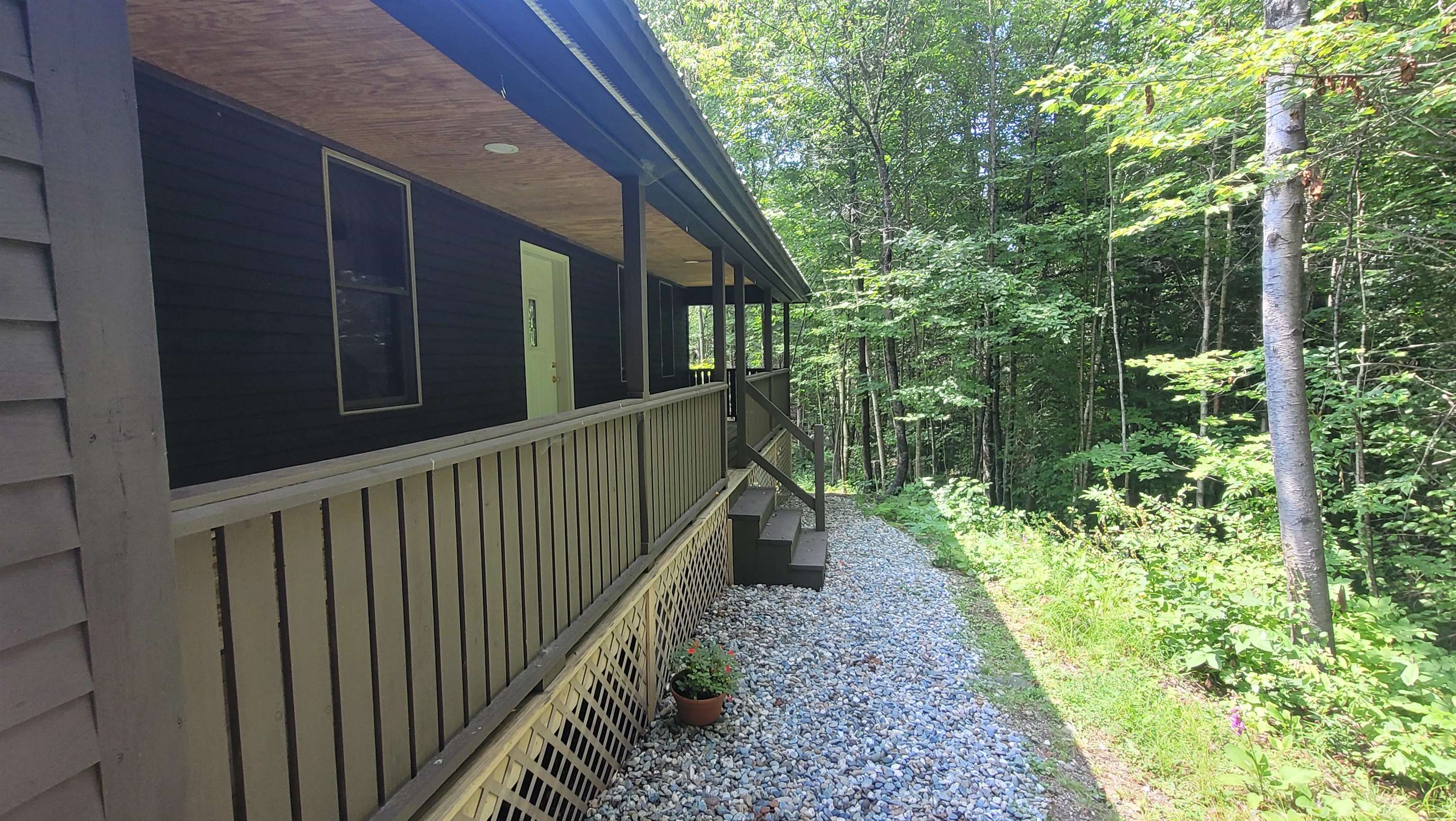 Eden, Vermont 05652, United States, 3 Bedrooms Bedrooms, ,3 BathroomsBathrooms,Residential,Pending,143224