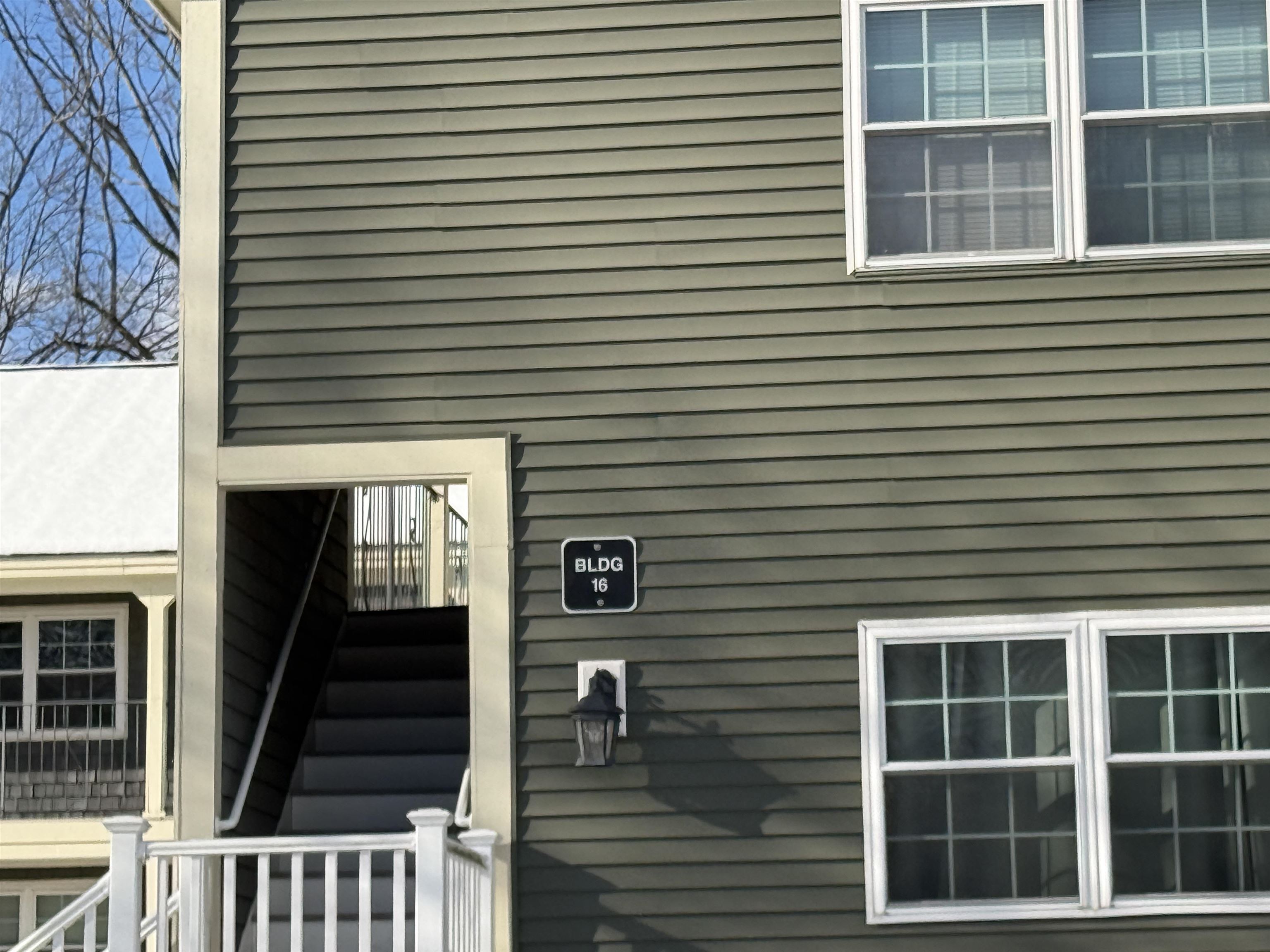 83 Cricketbrook Avenue