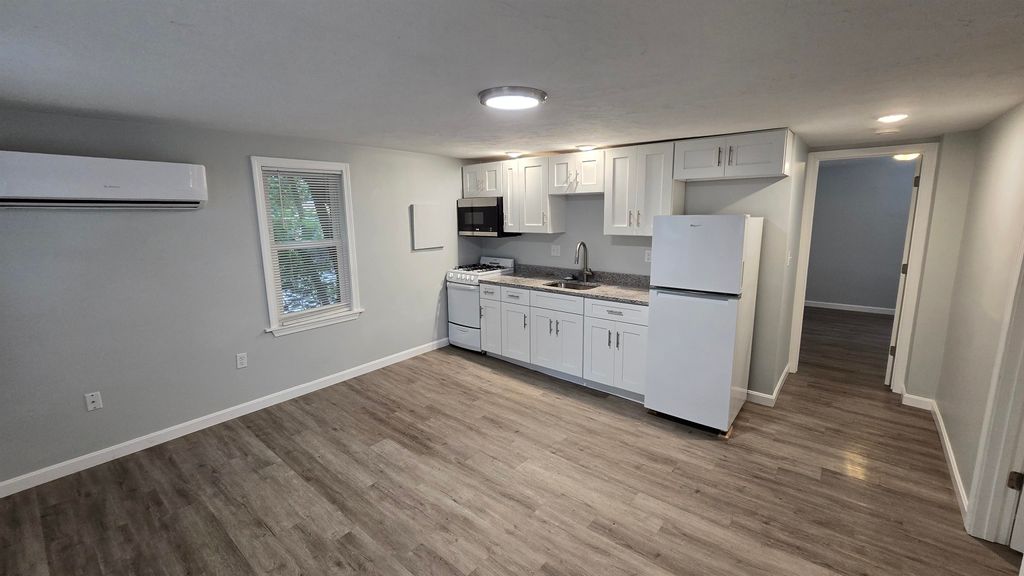 Photo of 579 State Street #Unit 3, Portsmouth, NH 03801 (MLS # 5066558)